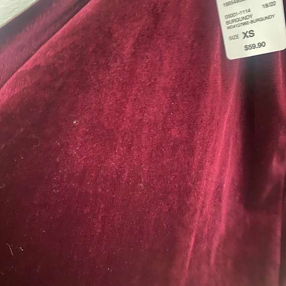 Velvet skater dress - Picture 6 of 6